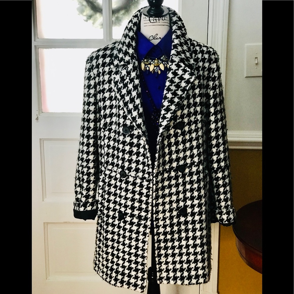 Women’s Vintage Espirit houndstooth coat